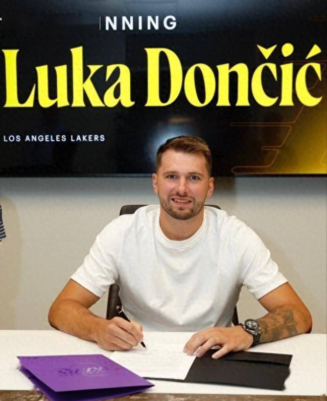 九游体育-夺冠引发热议！，东契奇在RNG比赛中出色发挥上演精彩一战-九游体育