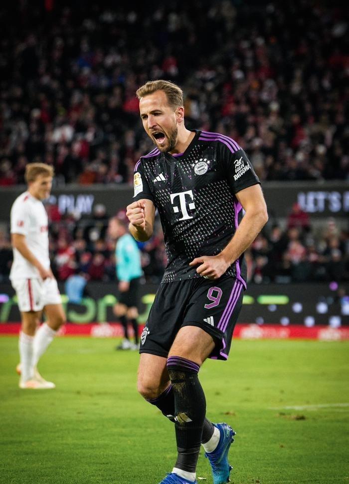 九游-拜仁门将多次救险，当选全场最佳球员，市场企业应用.-九游